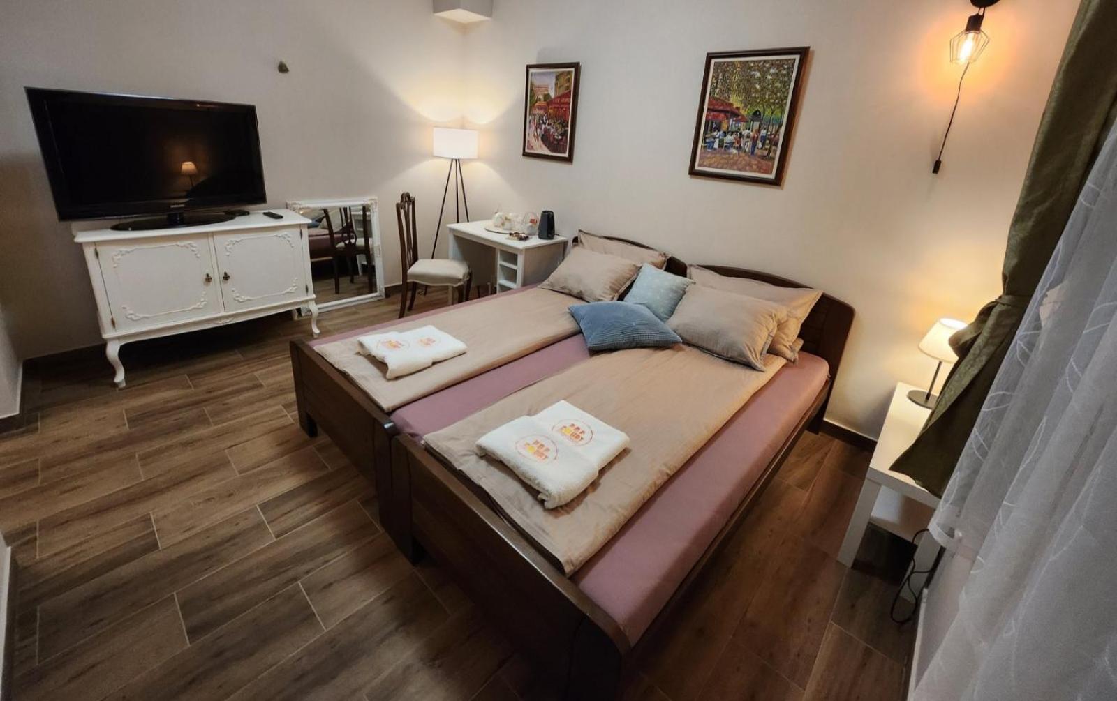 Roomsapartments Popcourt Pancevo Exterior photo