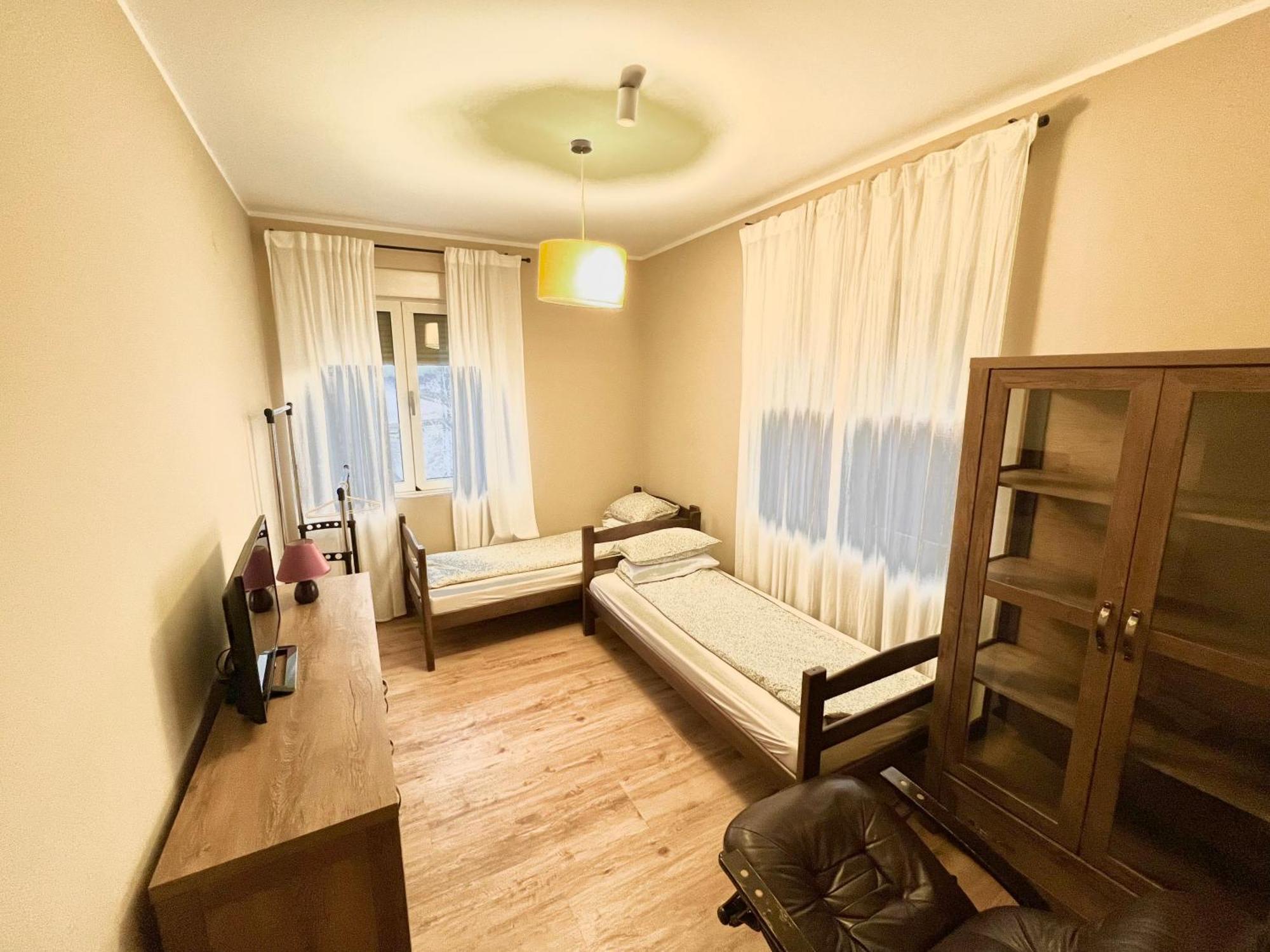 Roomsapartments Popcourt Pancevo Exterior photo